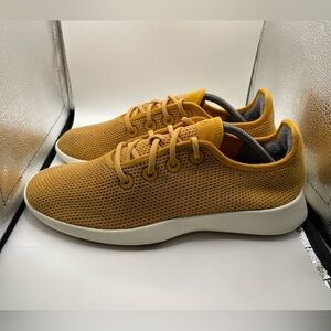 Allbirds Tree Runners Men's Mustard Sneakers size 11
